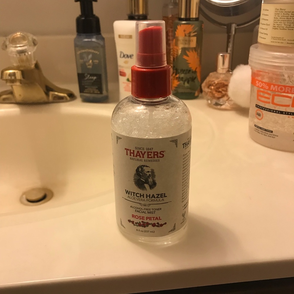 Thayer’s Witch Hazel Facial Spray